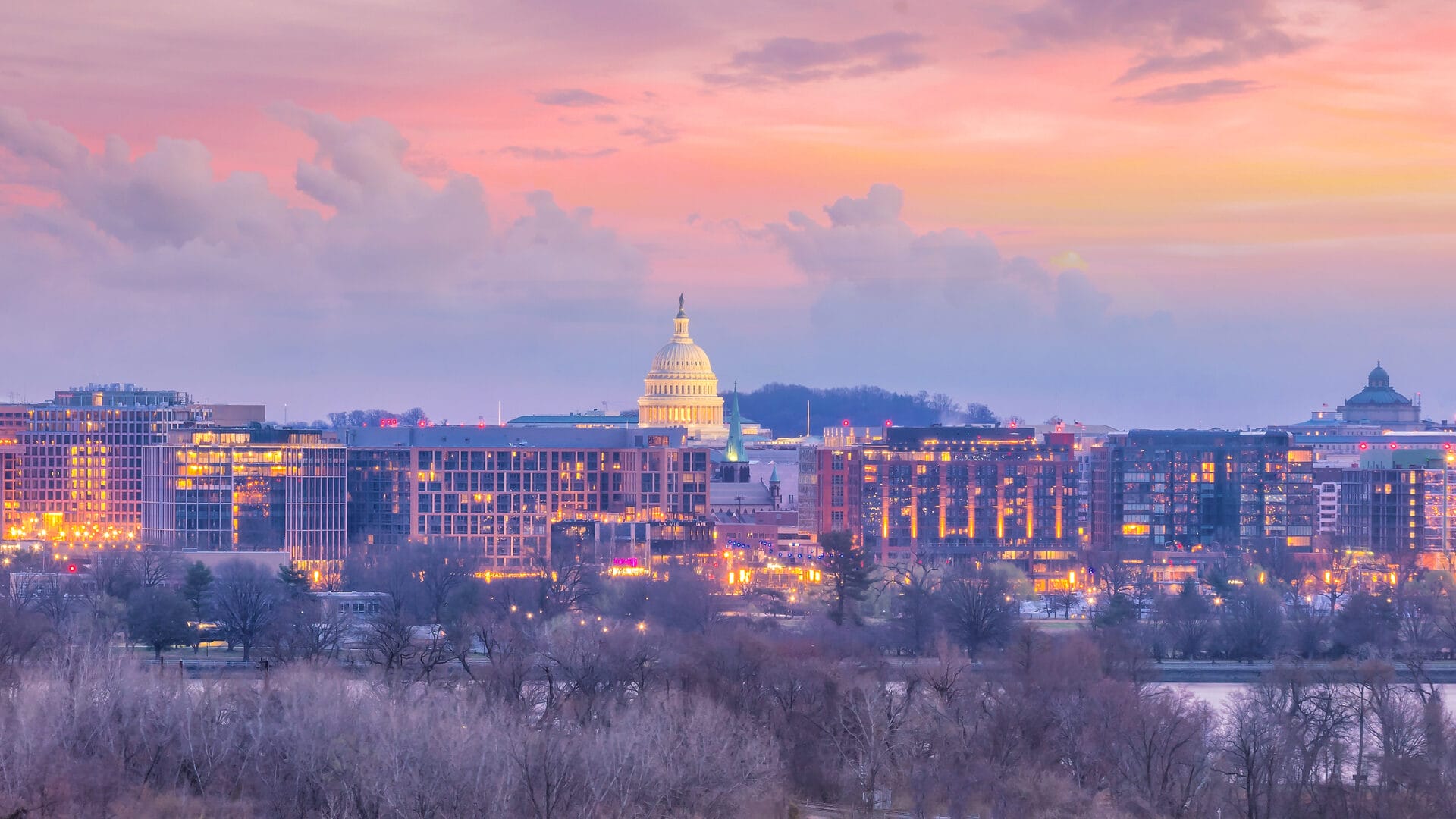 Washington,,D.c.,City,Skyline,At,Twilight,In,Usa