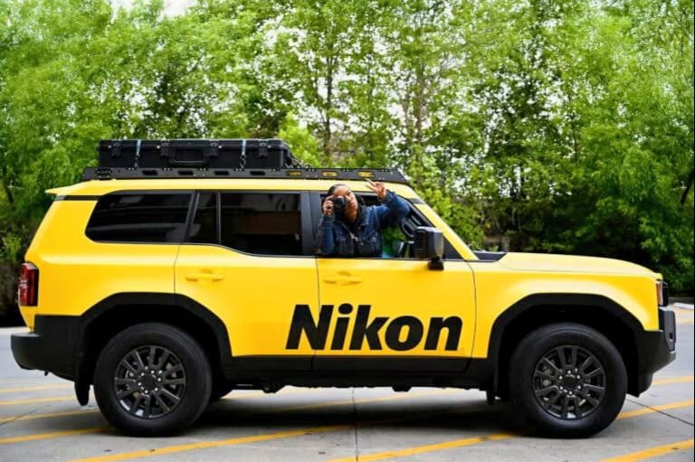 nikon
